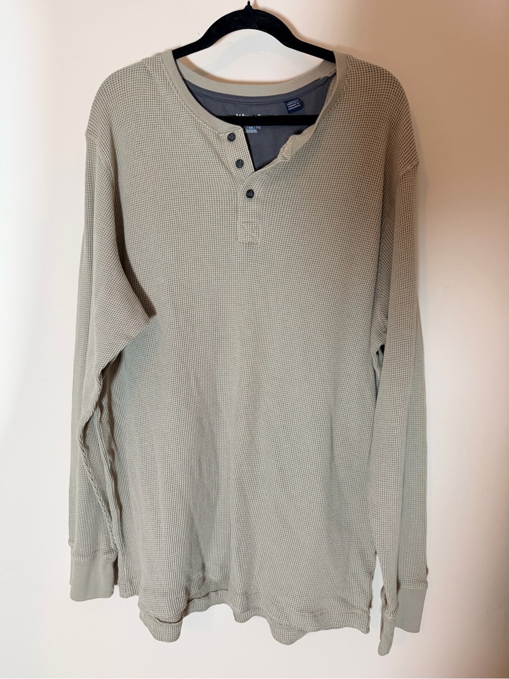 Wrangler Men's Long-Sleeve Waffle Henley Shirt - Tan